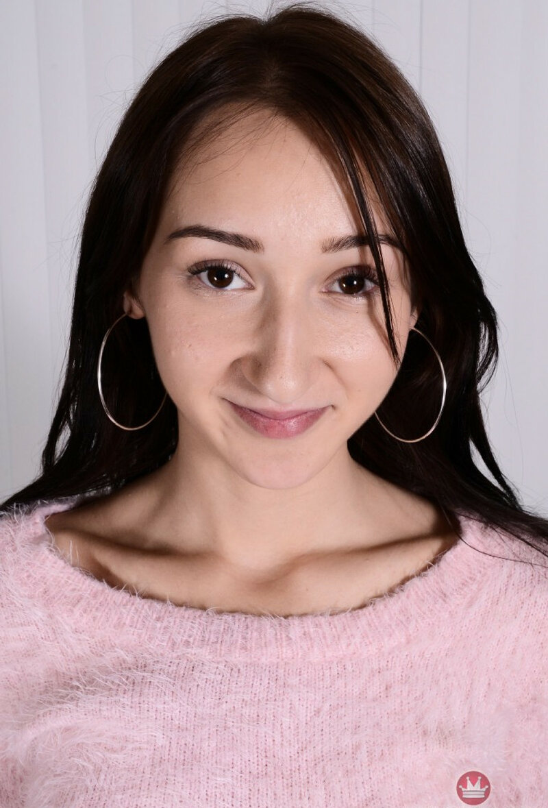 Елена, 23